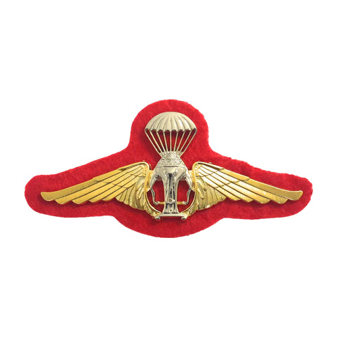 Thai Jump Wings - Regulation size (ea)