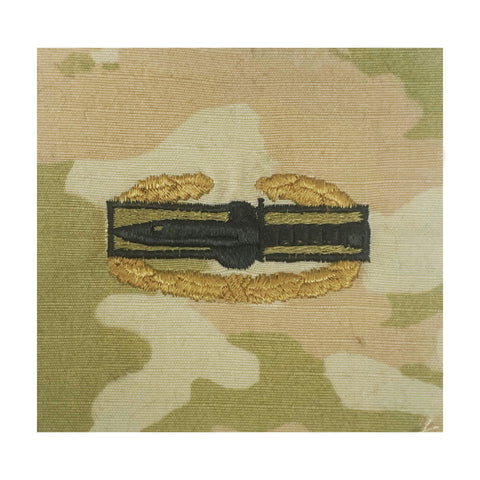 Master Combat C.A.B. COMBAT ACTION 1AWD Gold wreath OCP sew on - Insignia Depot