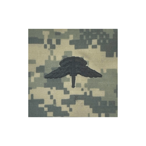 Military Free Fall Parachutist (Halo) Basic ACU Sew-on Badge.