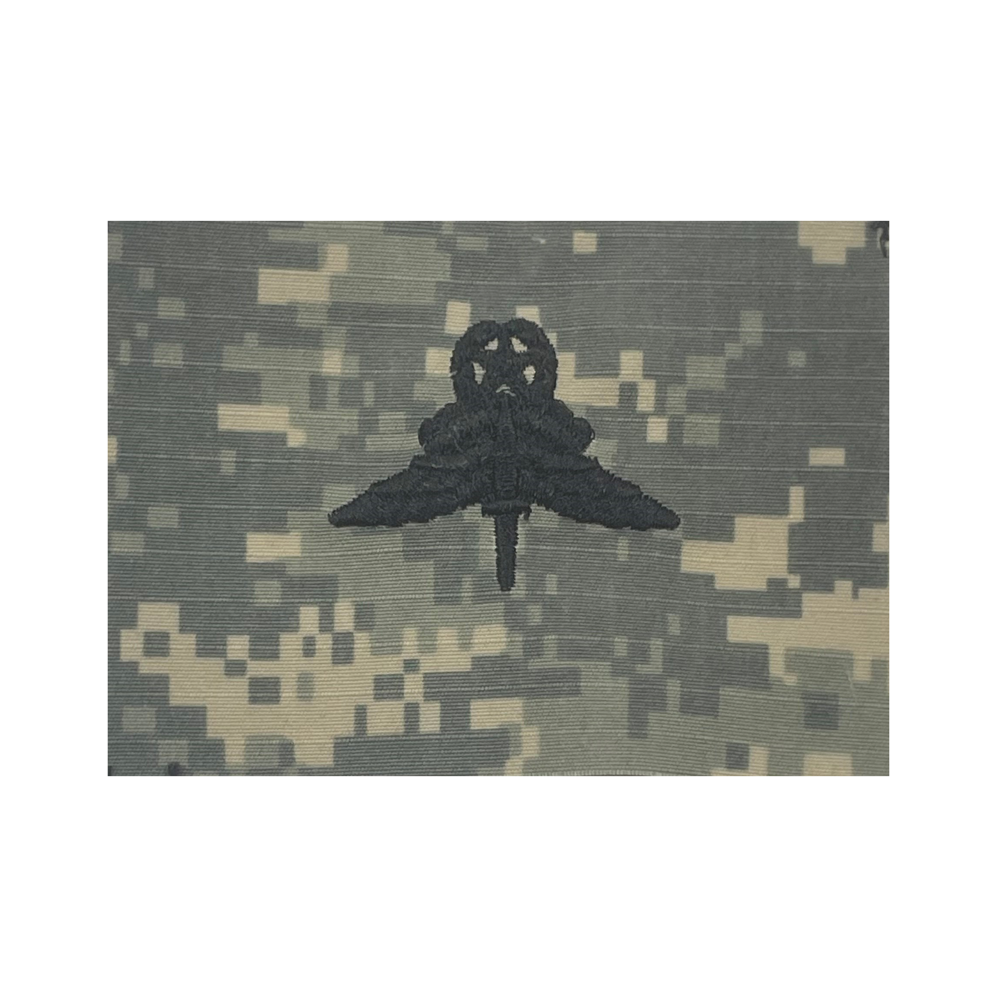 Military Free Fall Parachutist (Halo) Master ACU Sew-on Badge - Insignia Depot