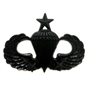 Combat Parachutists (Jump Wings) 2 Jumps Senior Black Metal Pin-on Badge - Insignia Depot