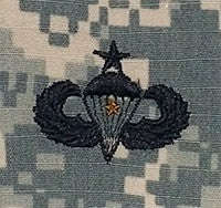 Combat Parachutists (Jump Wings) 1 Jump Senior ACU Sew-on Badge - Insignia Depot